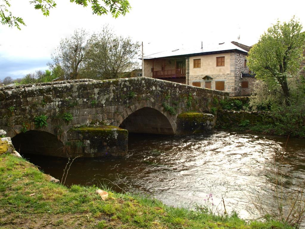 Casa Rural El Trubio Vigo de Sanabria 外观 照片