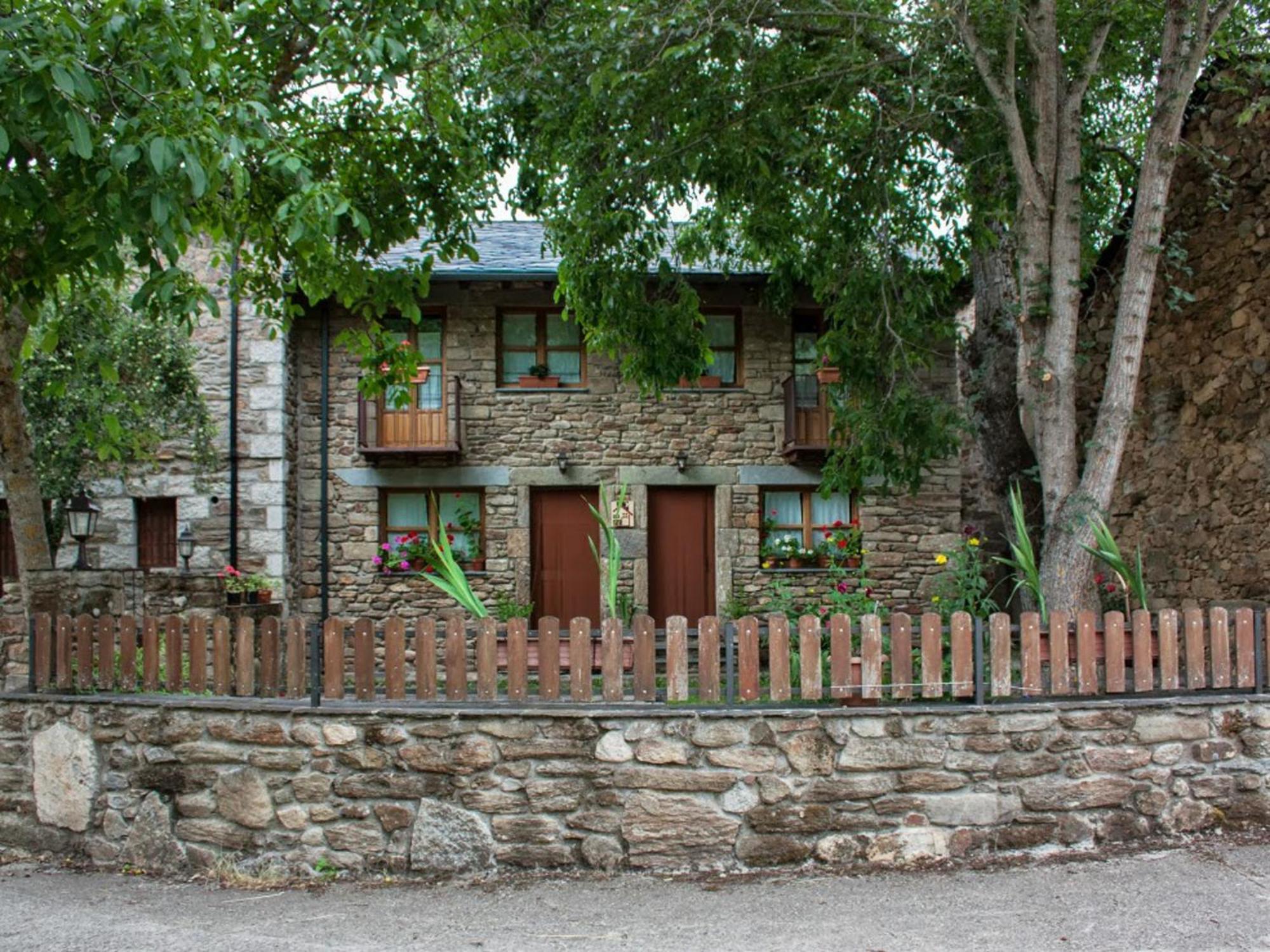 Casa Rural El Trubio Vigo de Sanabria 外观 照片